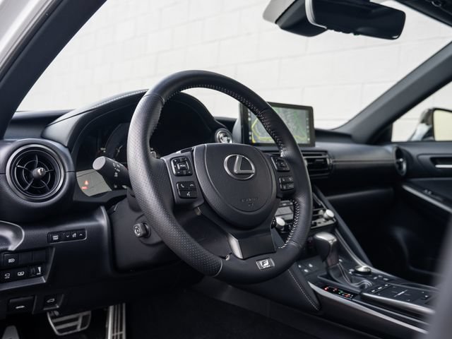 Used 2025 Lexus IS 350 F Sport AWD/4WD image 4