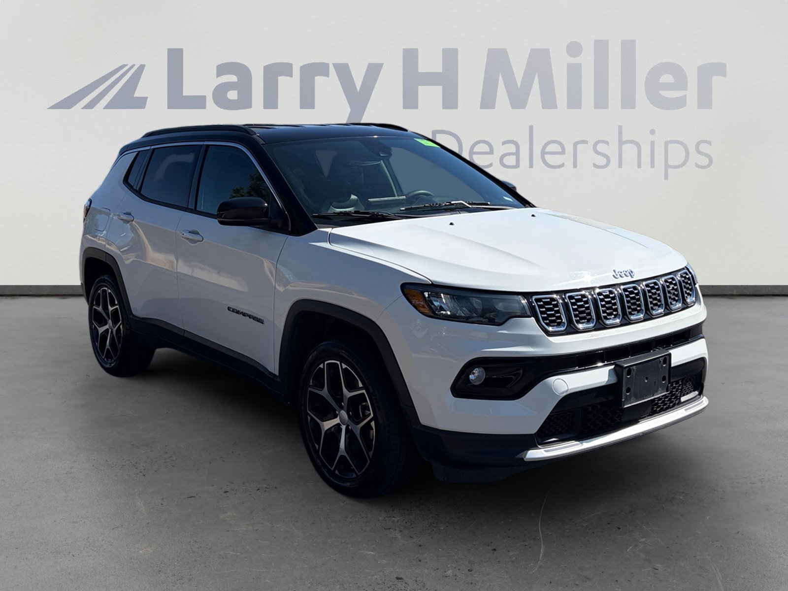 Used 2024 Jeep Compass Limited AWD/4WD image 7