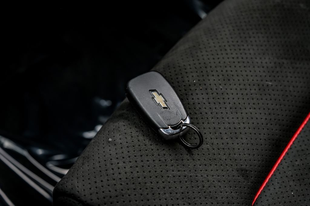 Used 2019 Chevrolet Camaro ZL1 RWD image 65