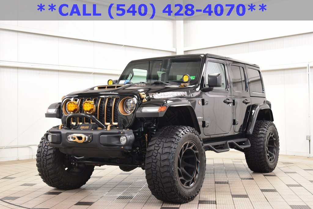 Used 2023 Jeep Wrangler Unlimited Rubicon 392 w/ Xtreme Recon 35" Tire Package image 3