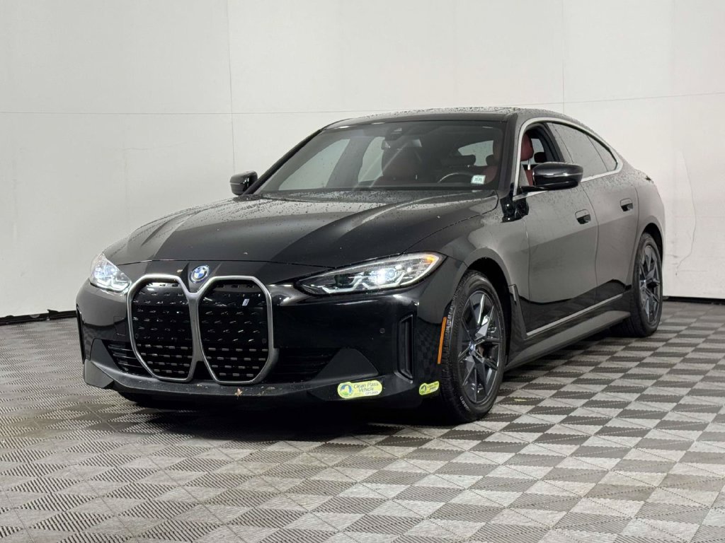 Used 2024 BMW i4 eDrive35 w/ Premium Package RWD image 7