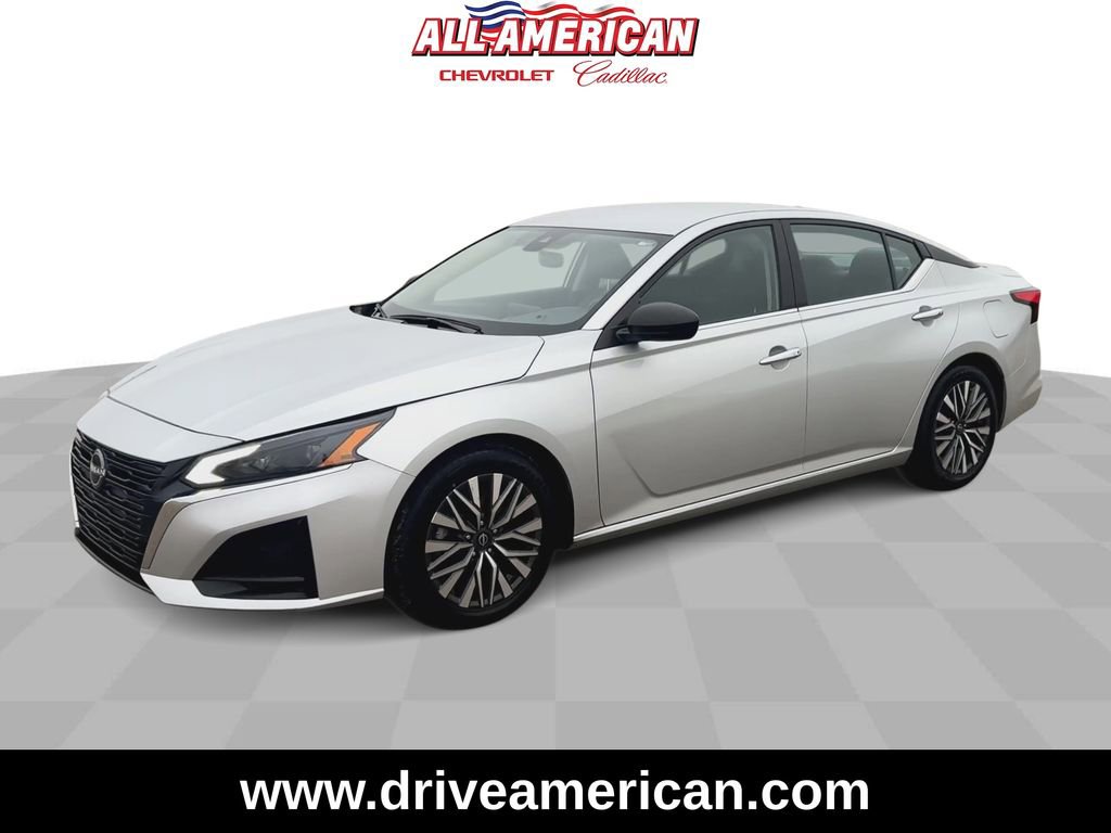 Used 2024 Nissan Altima 2.5 SV image 4
