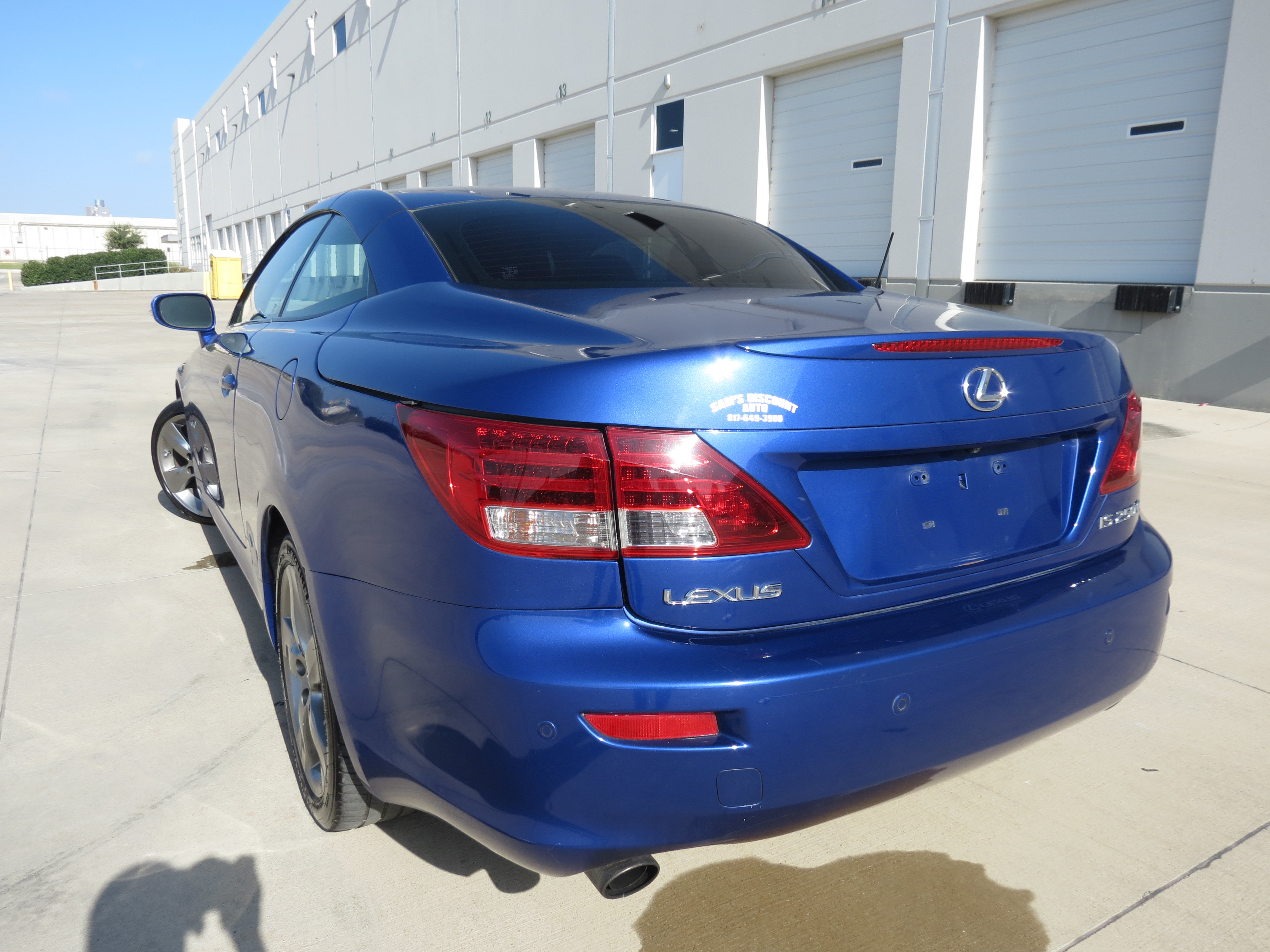 Used 2010 Lexus IS 250C RWD image 3