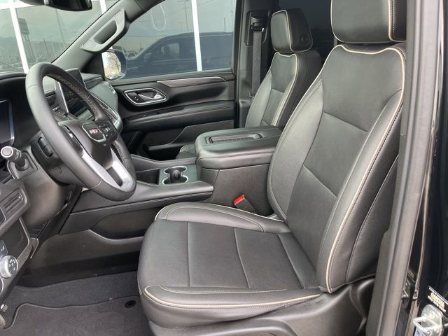Used 2023 GMC Yukon XL SLT image 13