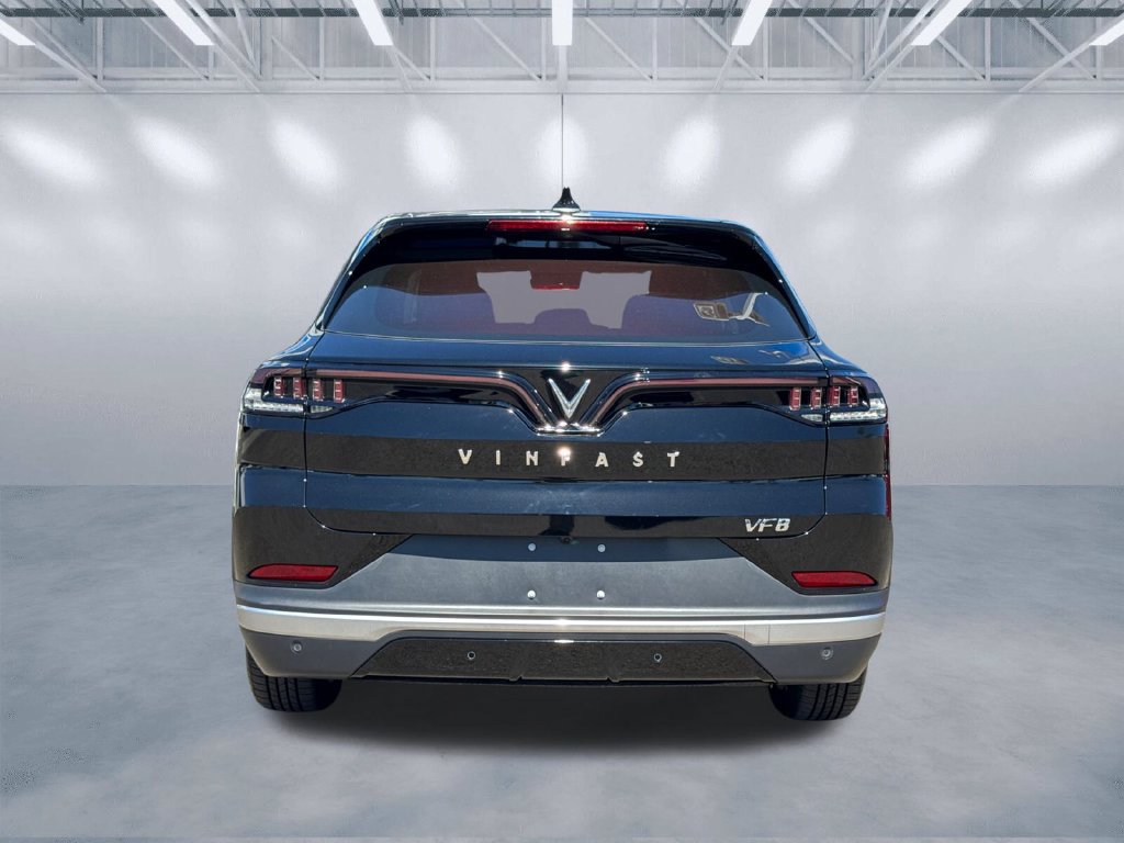 New 2027 VinFast VF 8 Eco AWD/4WD image 5