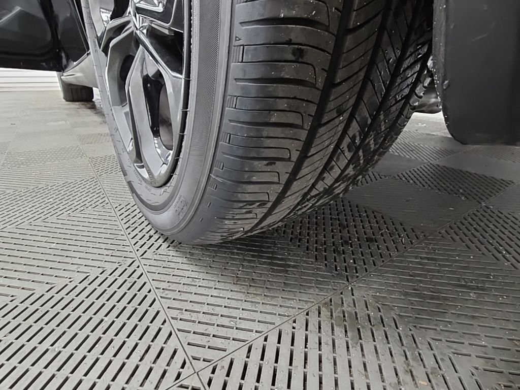 Used 2025 Honda Accord SE image 41