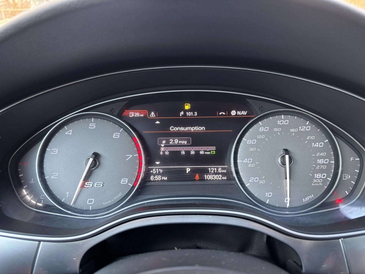 Used 2015 Audi S6 image 42