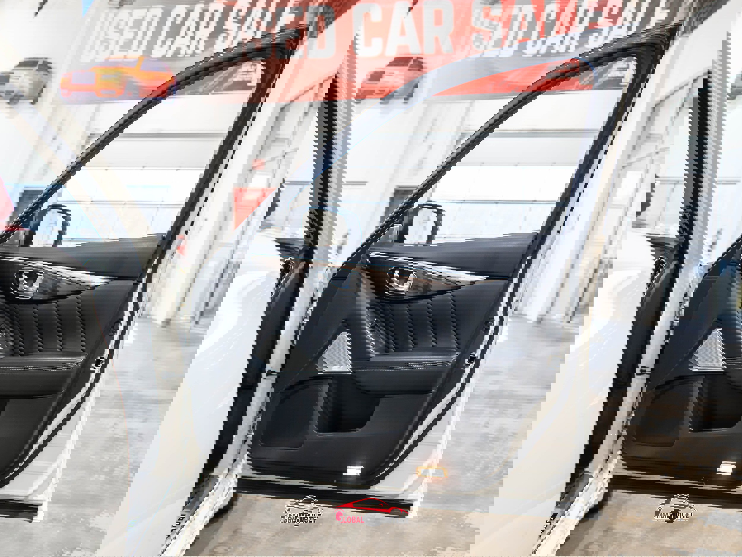 Used 2018 INFINITI Q50 Luxe w/ Sensory Package (Luxe) image 43