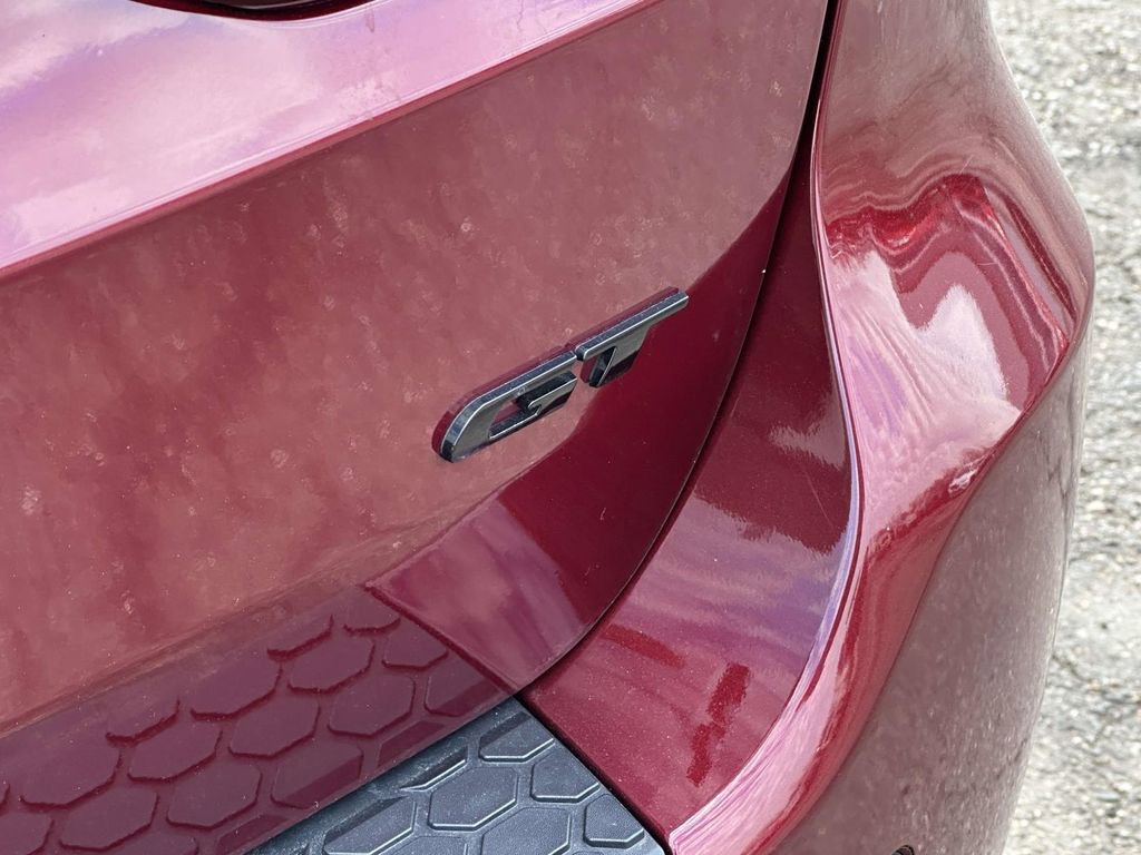 Used 2023 Dodge Durango GT image 11