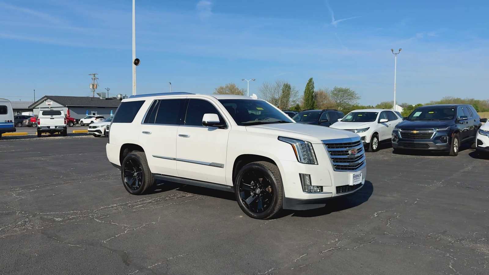 Certified 2019 Cadillac Escalade Platinum AWD/4WD image 2