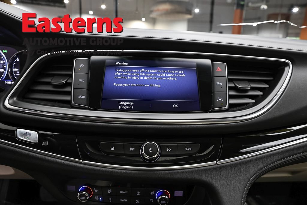 Used 2022 Buick Enclave Avenir w/ Avenir Technology Package AWD/4WD image 37