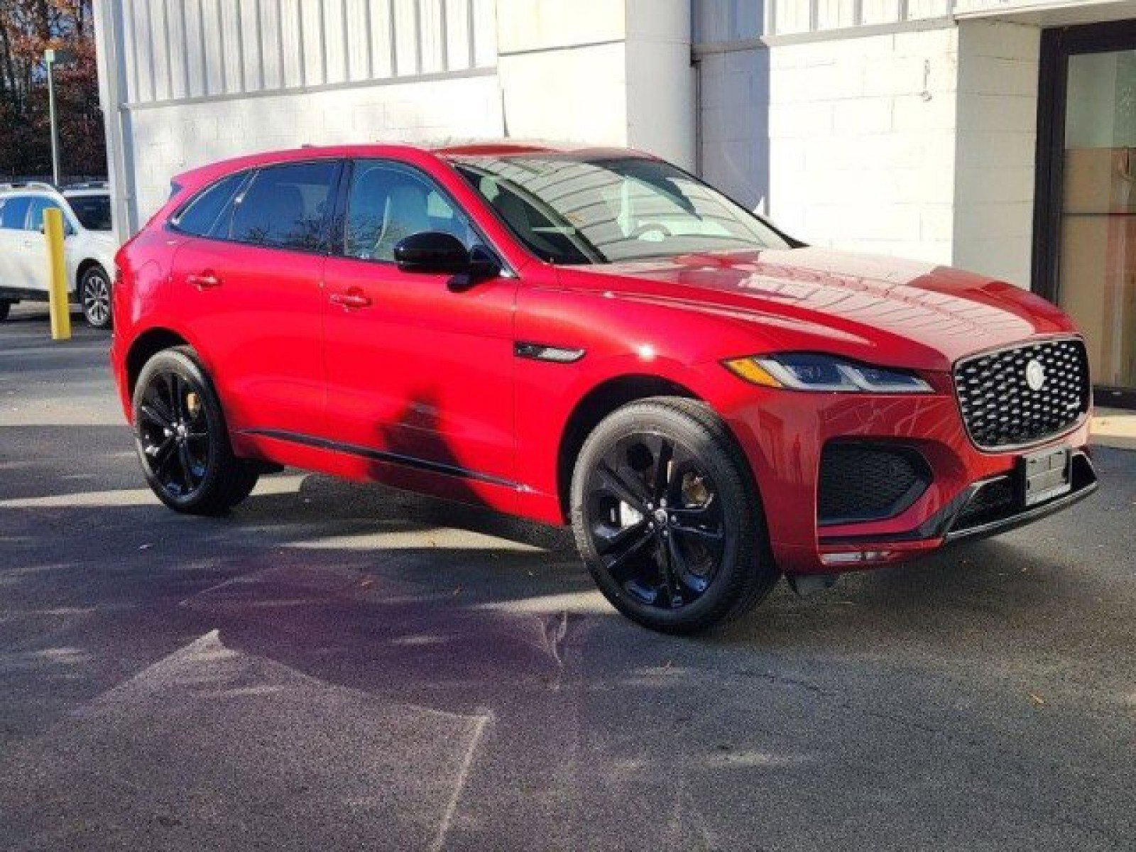 New 2024 Jaguar F-PACE R-Dynamic S image 7