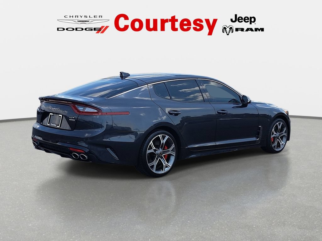 Used 2020 Kia Stinger GT1 AWD/4WD image 4
