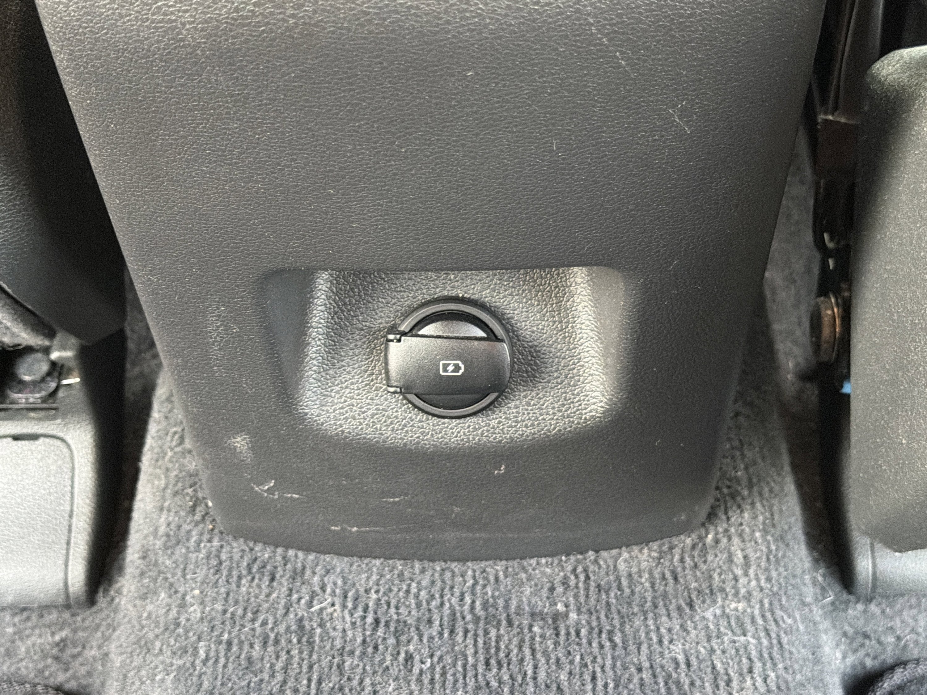 Used 2019 Hyundai Tucson Limited w/ Cargo Package image 24