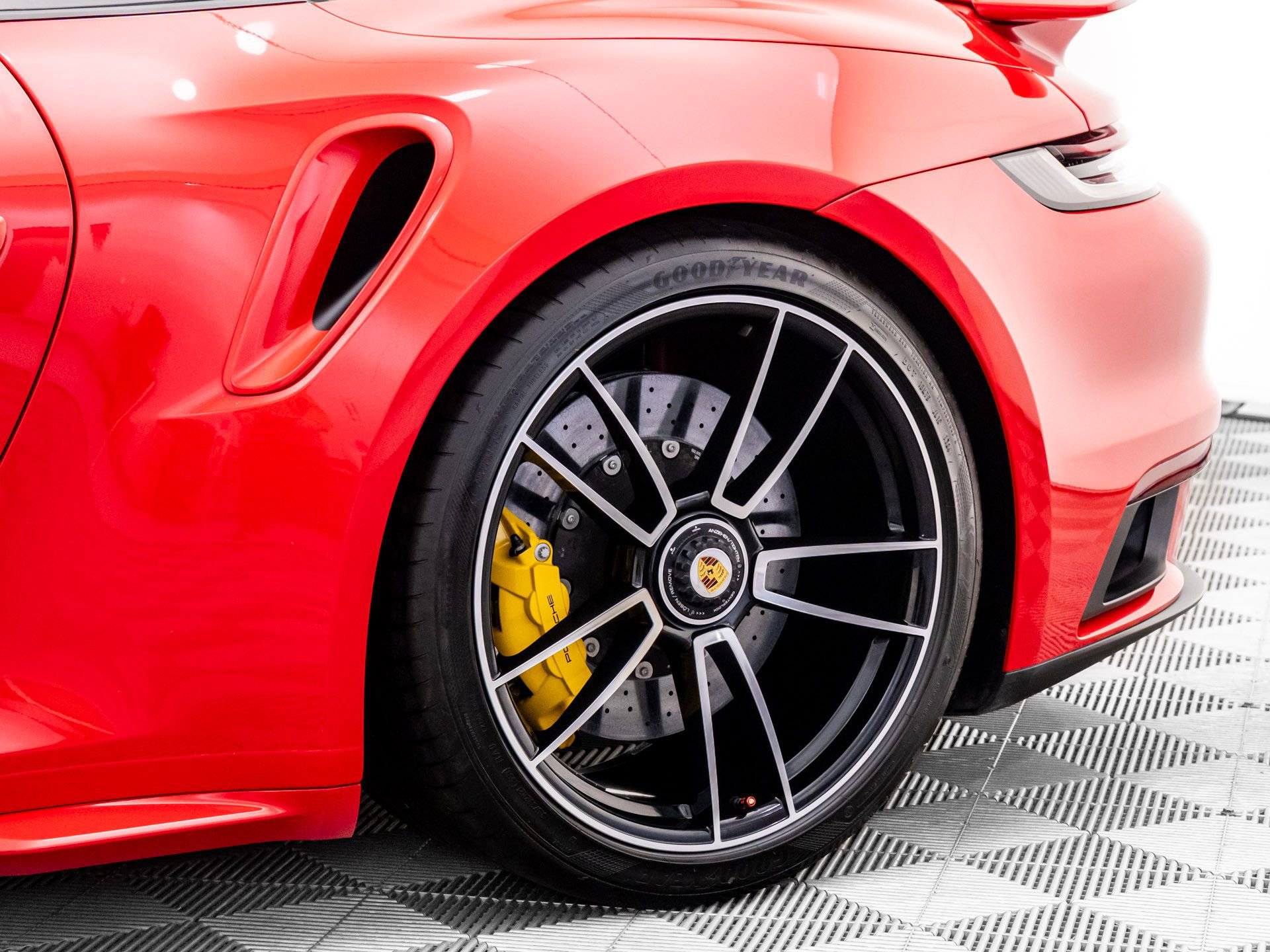 Certified 2023 Porsche 911 Turbo S image 34