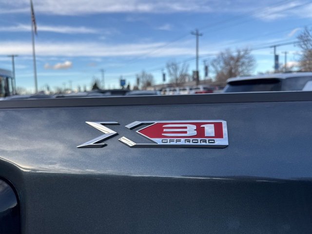 Used 2020 GMC Sierra 1500 Elevation image 12