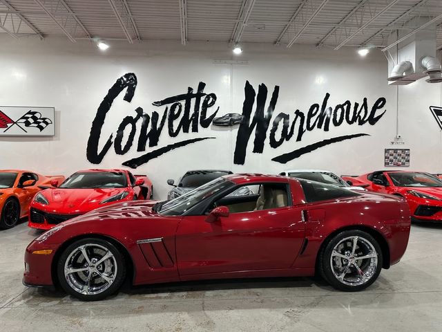Used 2013 Chevrolet Corvette Grand Sport w/ 3LT Preferred Equipment Group RWD image 2