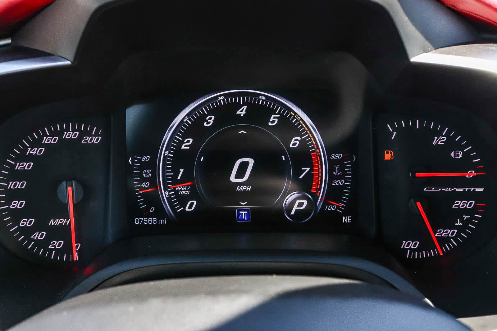 Used 2019 Chevrolet Corvette Grand Sport RWD image 35