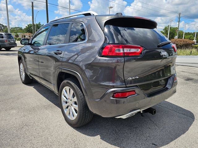 Used 2018 Jeep Cherokee Overland w/ Technology Group AWD/4WD image 3