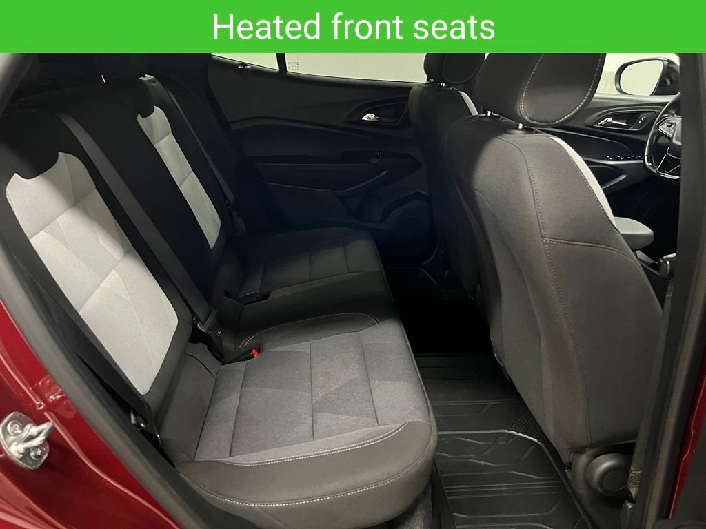 Certified 2024 Chevrolet Trax RS w/ Driver Confidence Package FWD image 35
