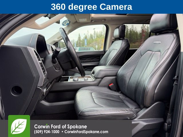 Used 2020 Ford Expedition Platinum AWD/4WD image 2
