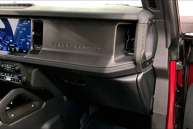 Used 2025 Ford Bronco Badlands AWD/4WD image 18