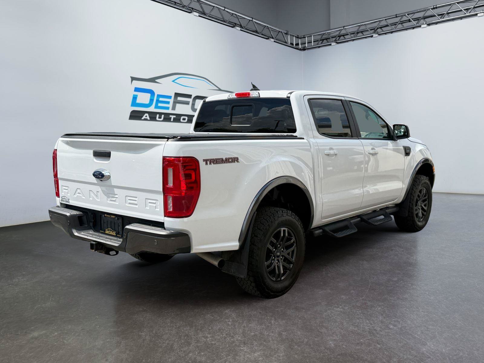 Used 2023 Ford Ranger Lariat w/ Tremor Off-Road Package AWD/4WD image 3