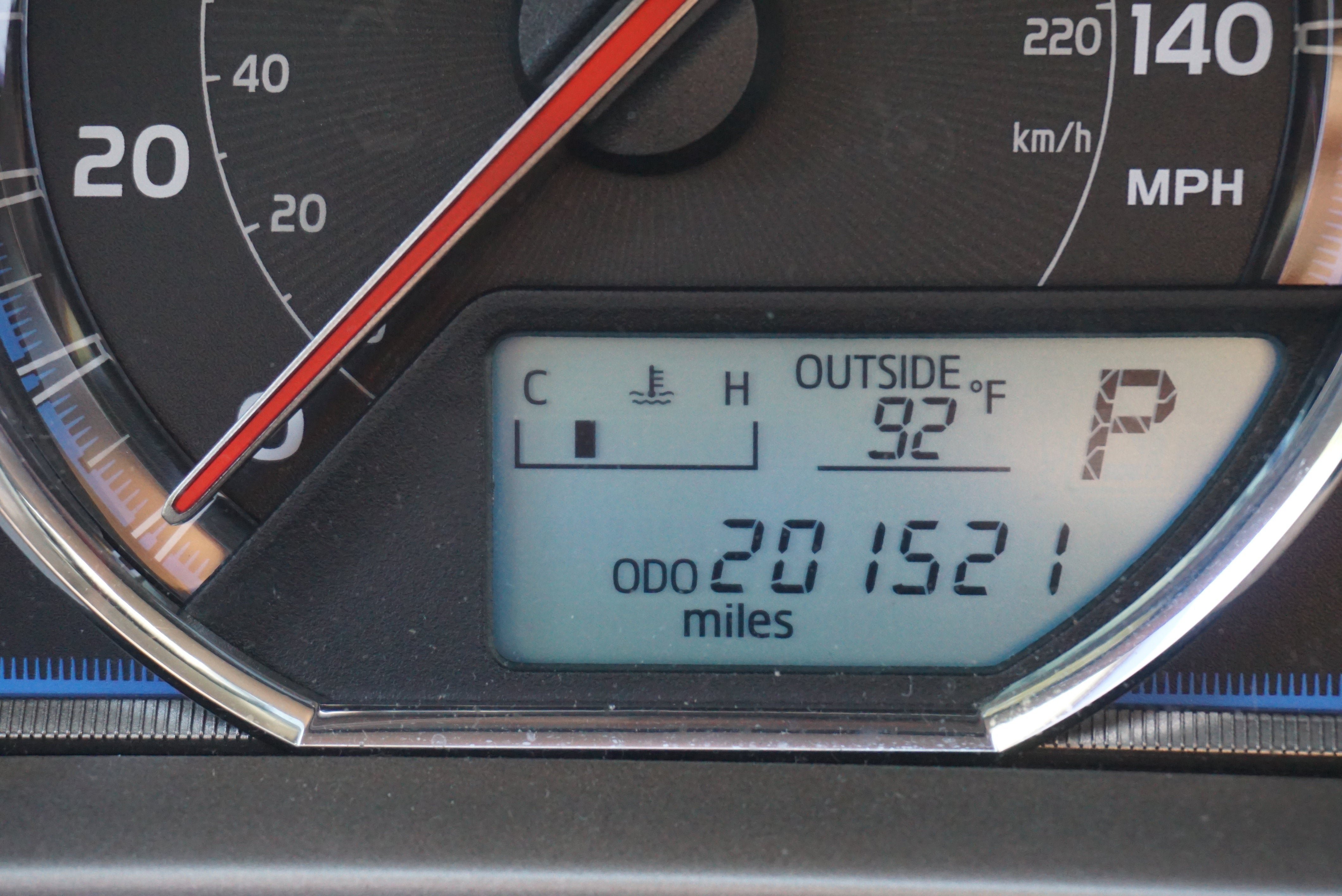 Used 2013 Toyota RAV4 Limited AWD/4WD image 10
