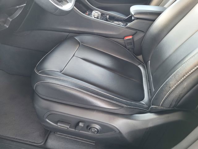 Certified 2023 Jeep Grand Cherokee Limited AWD/4WD image 16
