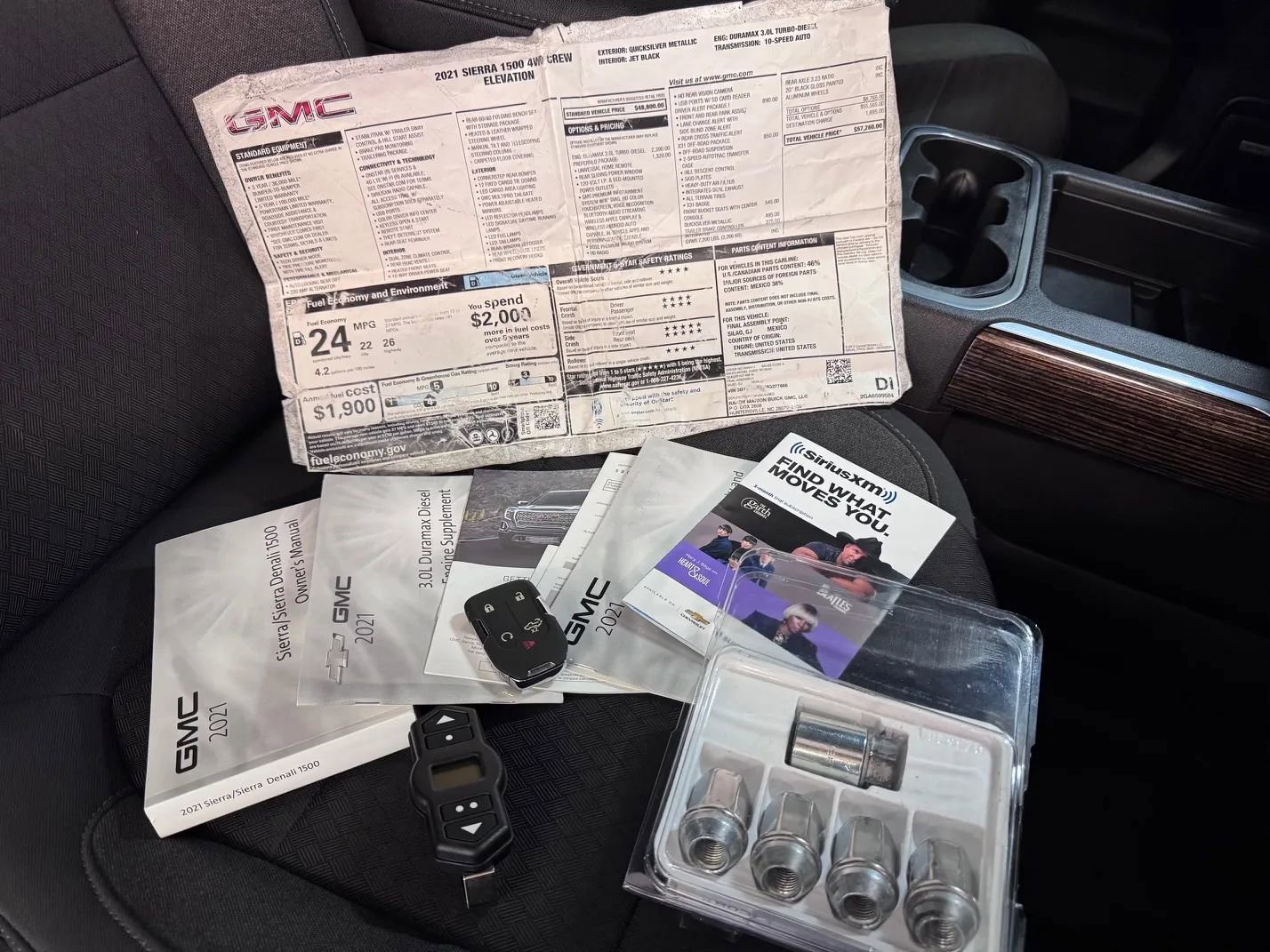 Used 2021 GMC Sierra 1500 Elevation w/ Preferred Package image 24