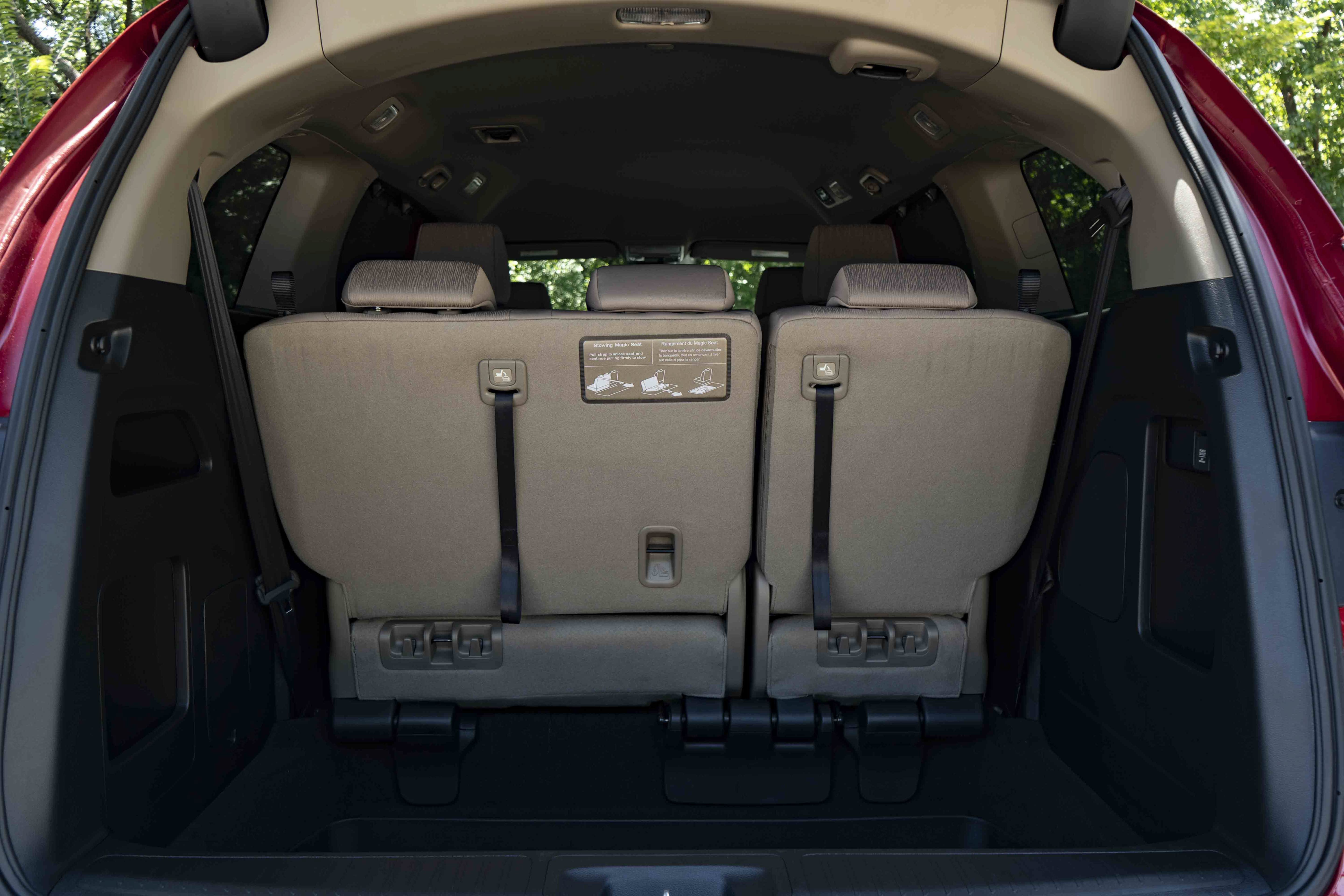 Used 2024 Honda Odyssey EX image 40