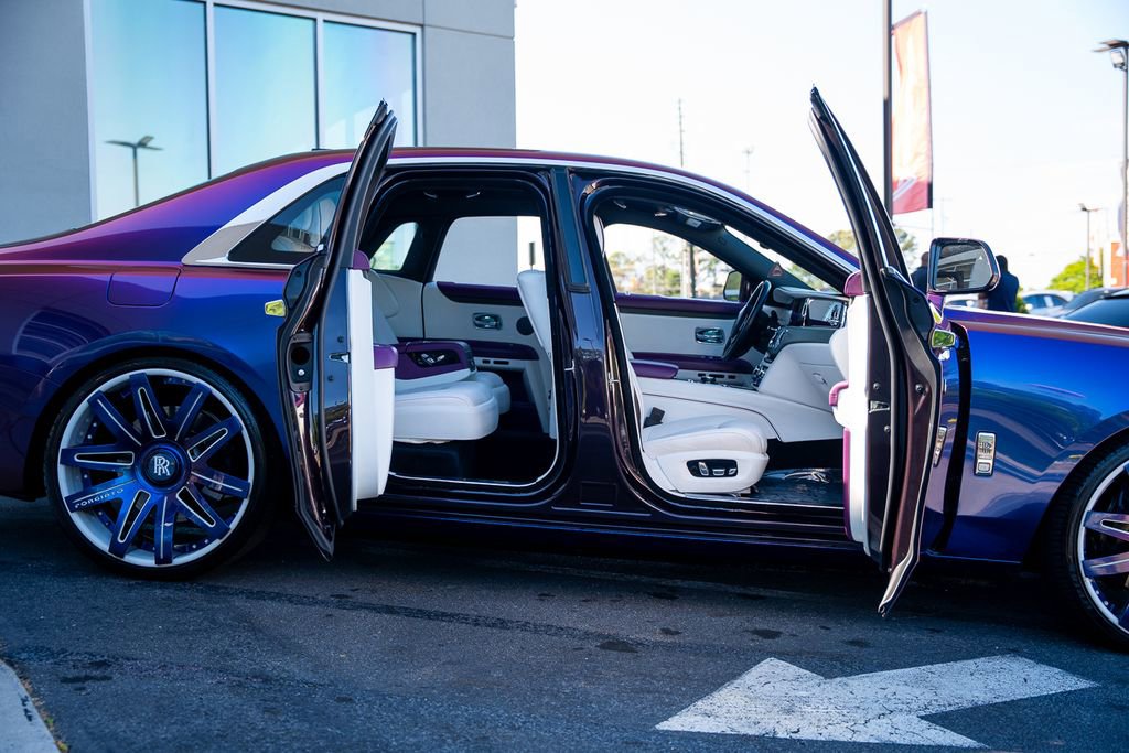 Used 2022 Rolls-Royce Ghost w/ Ghost Package AWD/4WD image 10