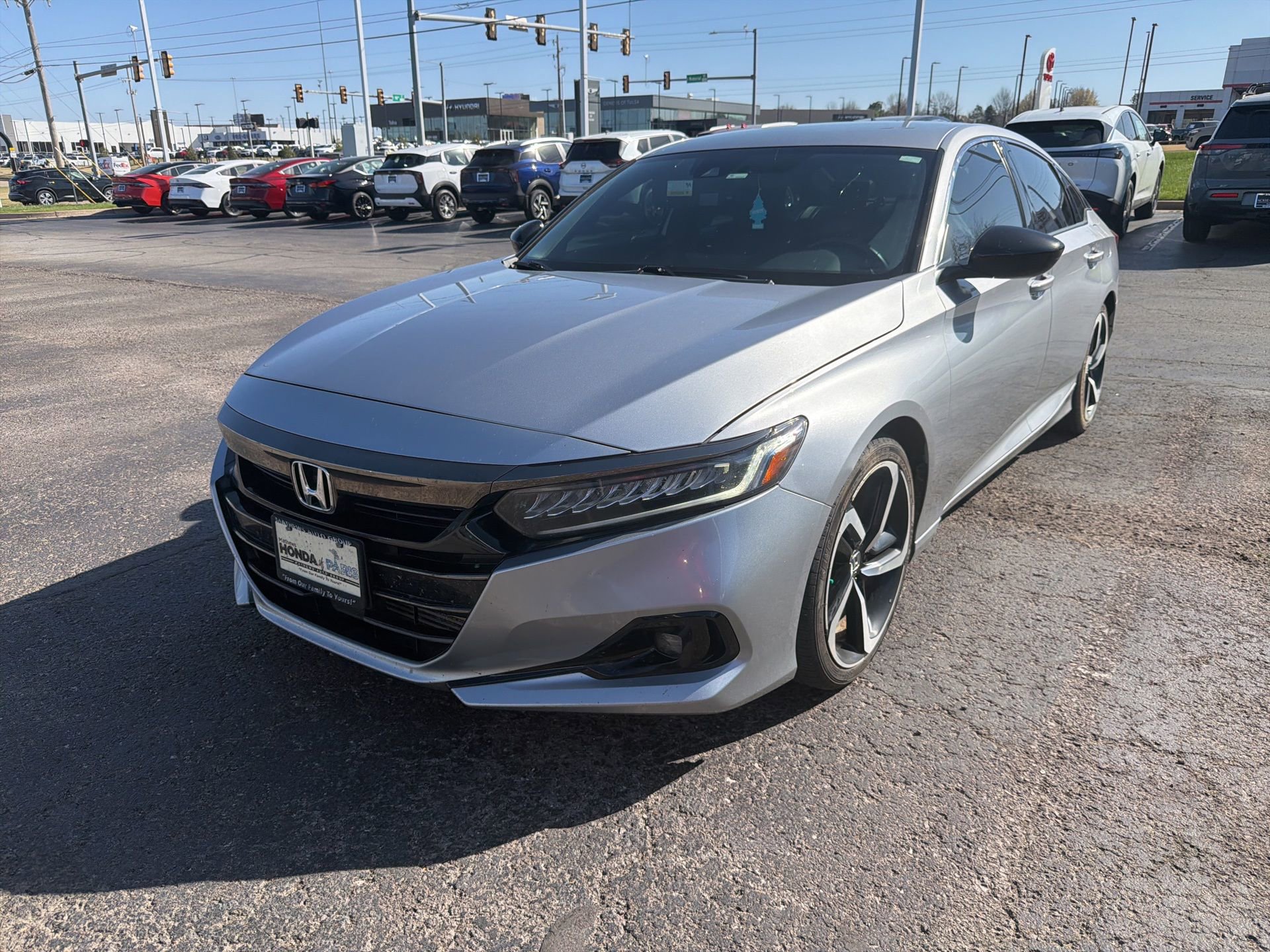 Used 2022 Honda Accord Sport image 1