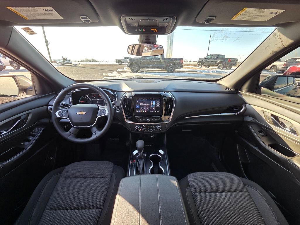 Used 2023 Chevrolet Traverse LT w/ LPO, Floor Liner Package image 28