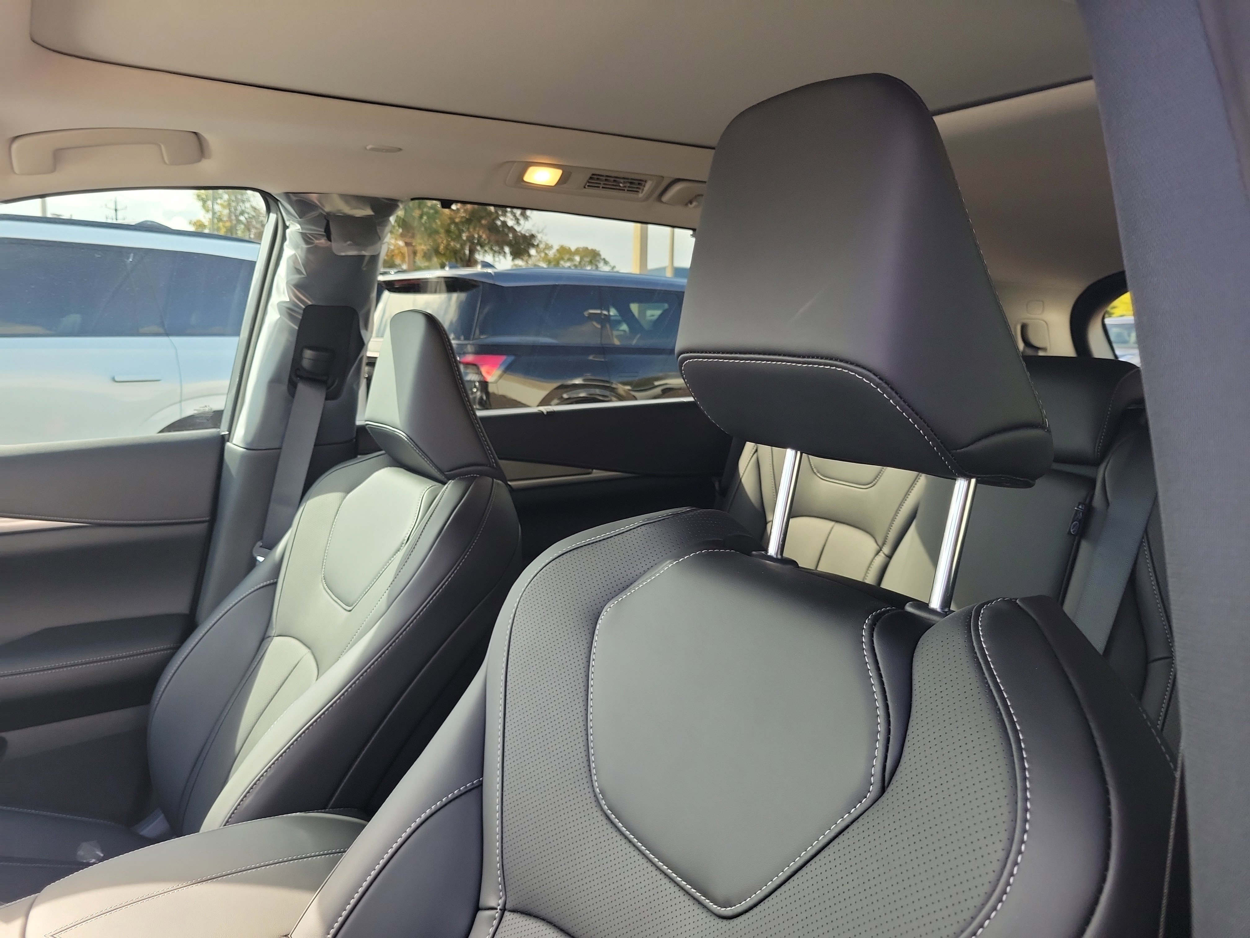 New 2026 INFINITI QX60 Luxe w/ Cargo Package image 19