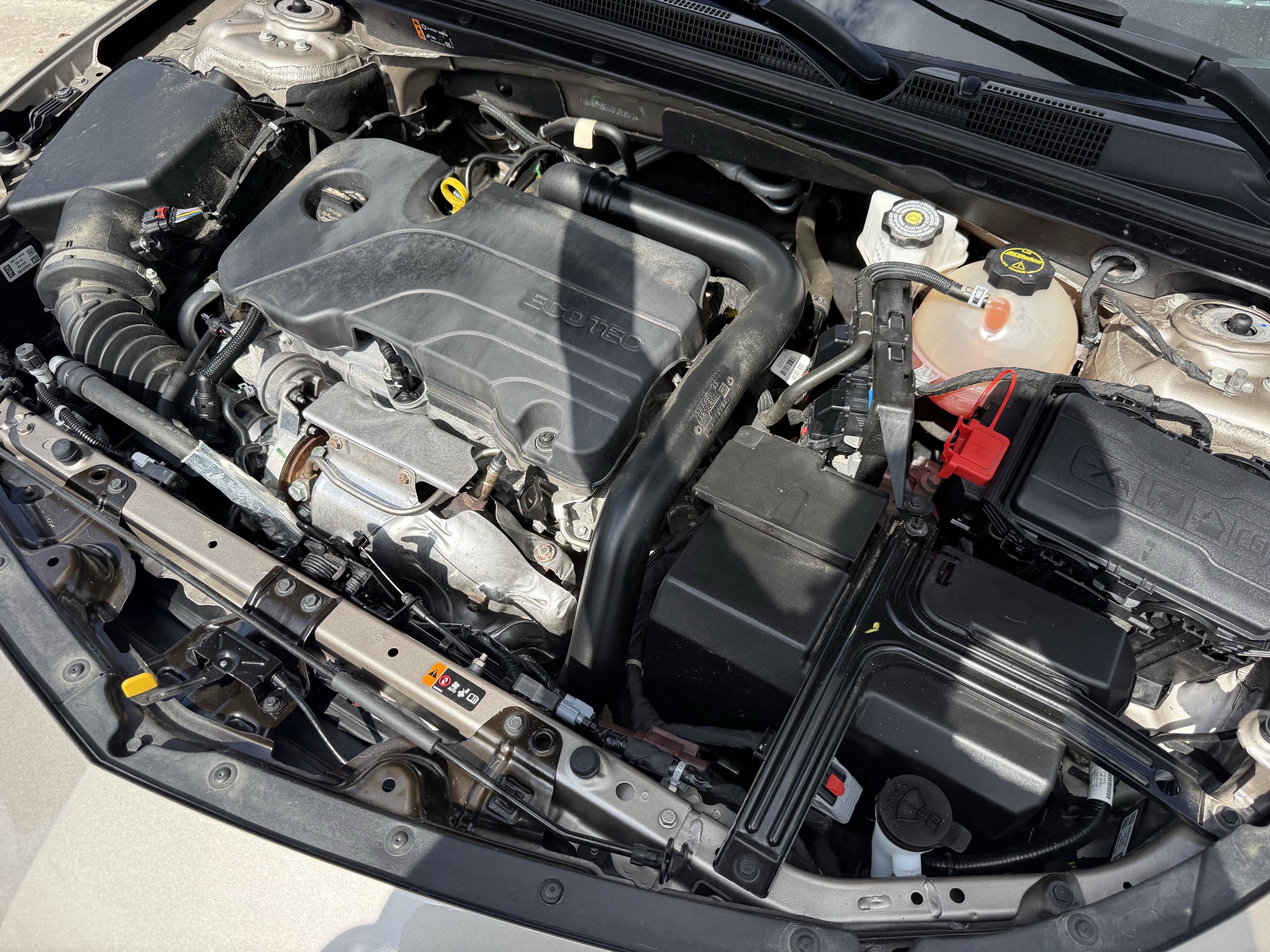 Used 2024 Chevrolet Malibu LT image 35