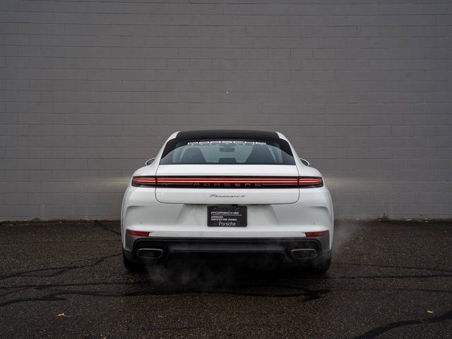 New 2025 Porsche Panamera 4 image 6