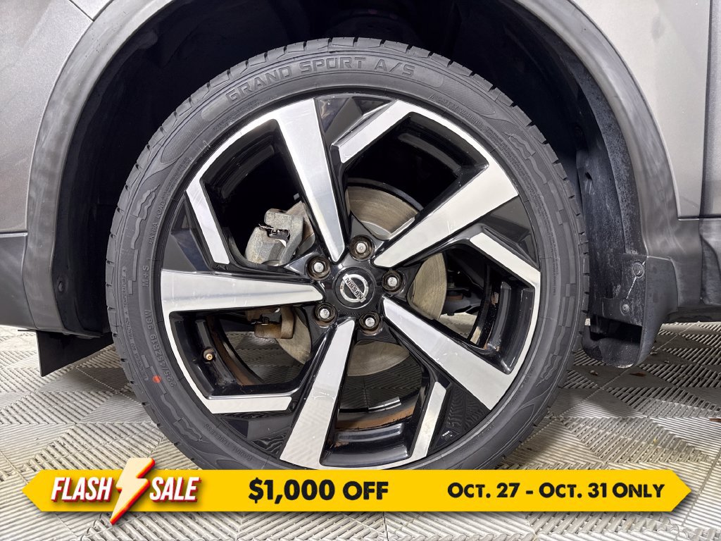Used 2020 Nissan Rogue Sport SL FWD image 23
