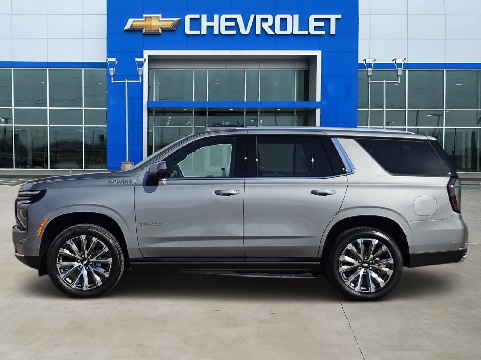 New 2026 Chevrolet Tahoe High Country AWD/4WD image 3