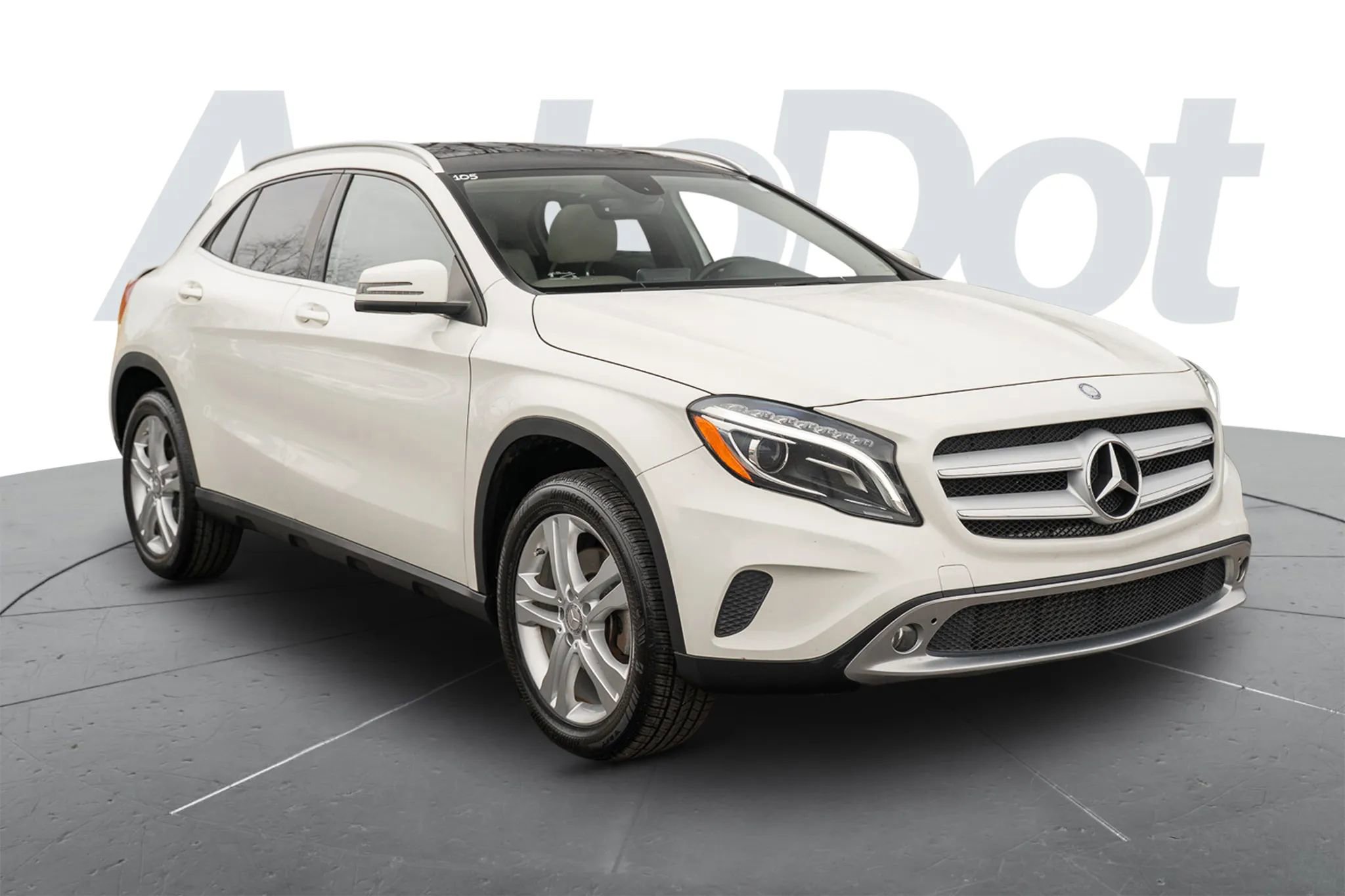 Used 2015 Mercedes-Benz GLA 250 GLA 250 4MATIC Sport Utility 4 image 4