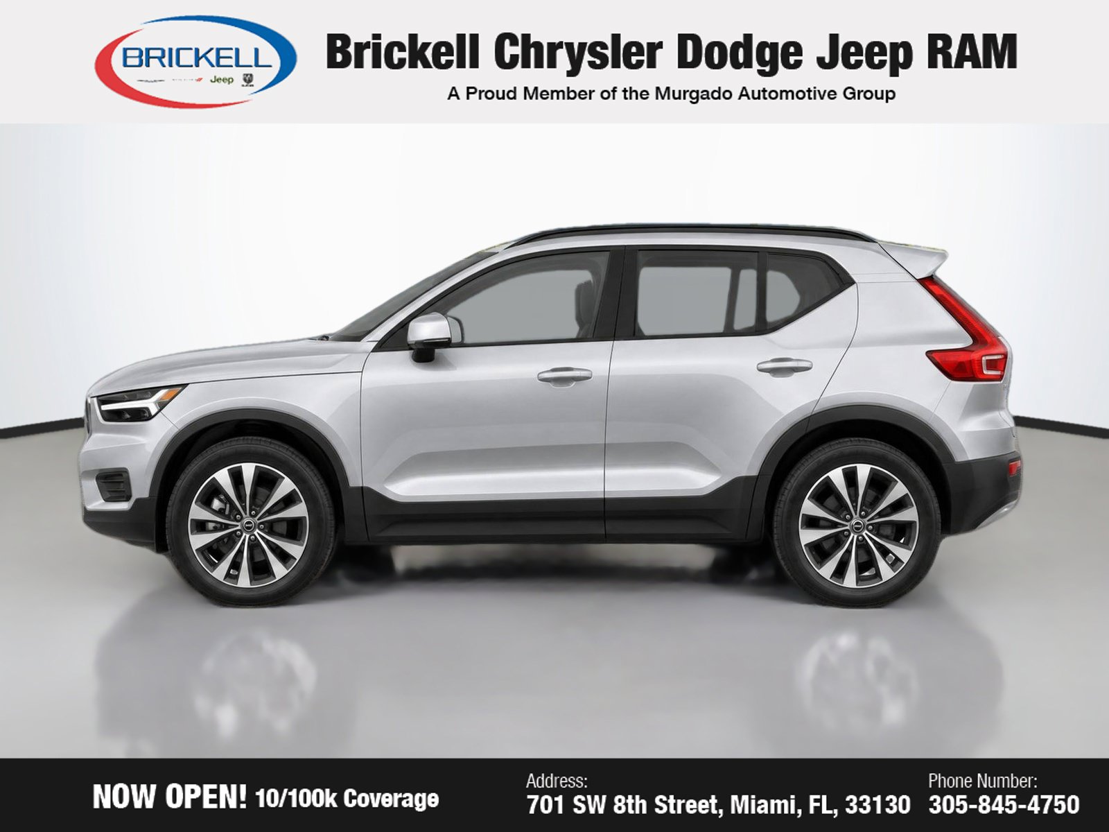 Used 2024 Volvo XC40 B5 Core AWD/4WD image 9