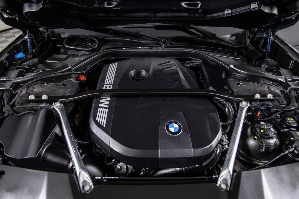 Used 2023 BMW 740i w/ Executive Package RWD image 45