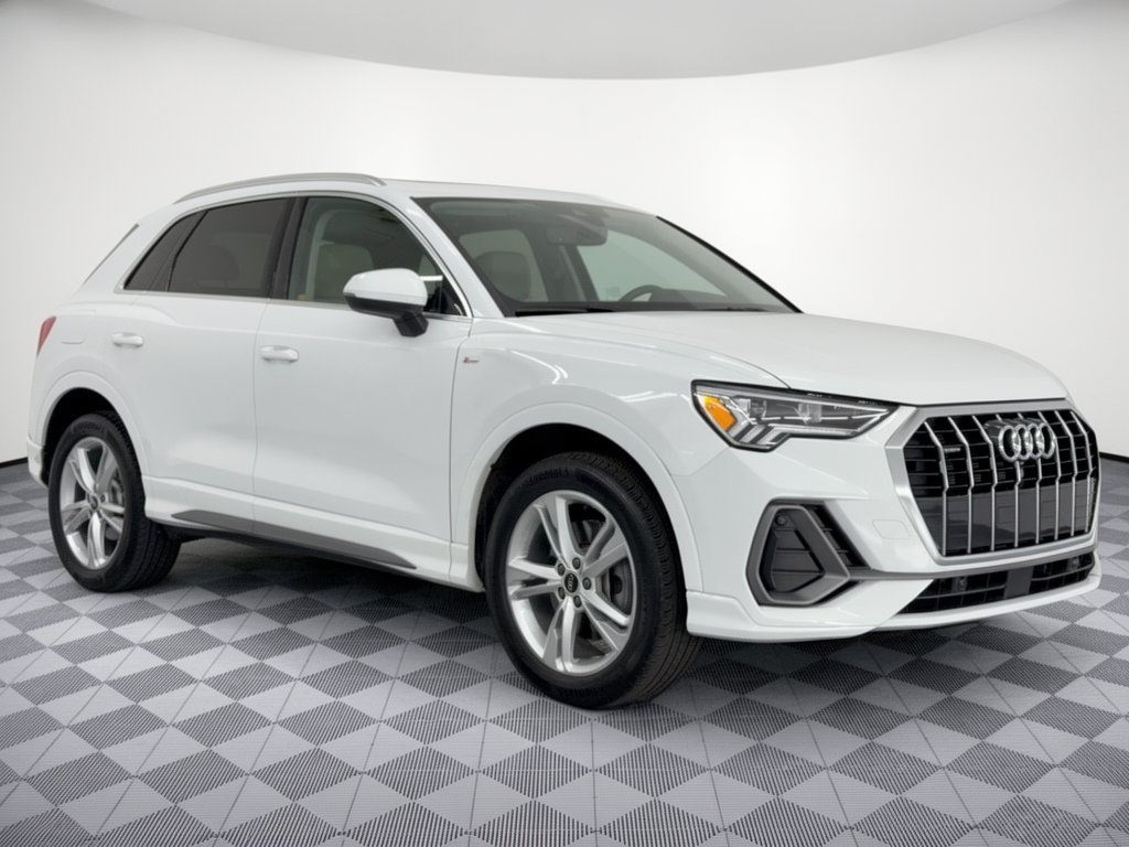 Used 2024 Audi Q3 2.0T Premium AWD/4WD image 7