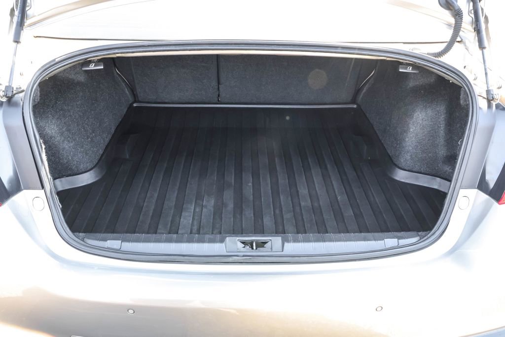 Used 2018 Subaru Legacy 2.5i Limited image 35