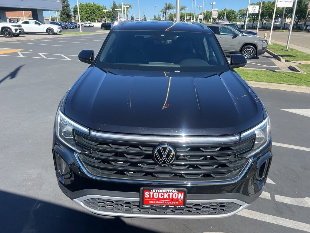 Used 2025 Volkswagen Atlas Cross Sport SE image 4