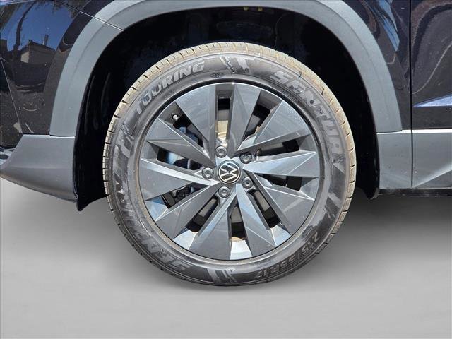 Used 2024 Volkswagen Taos S FWD image 23