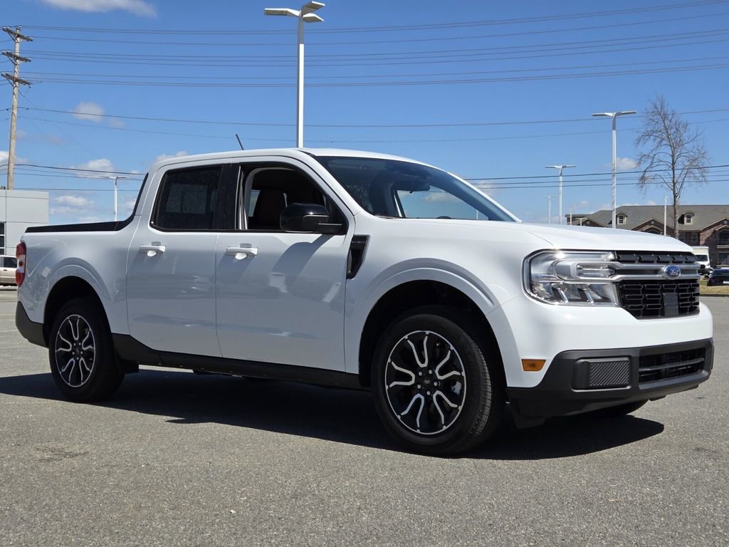 Used 2024 Ford Maverick Lariat image 4