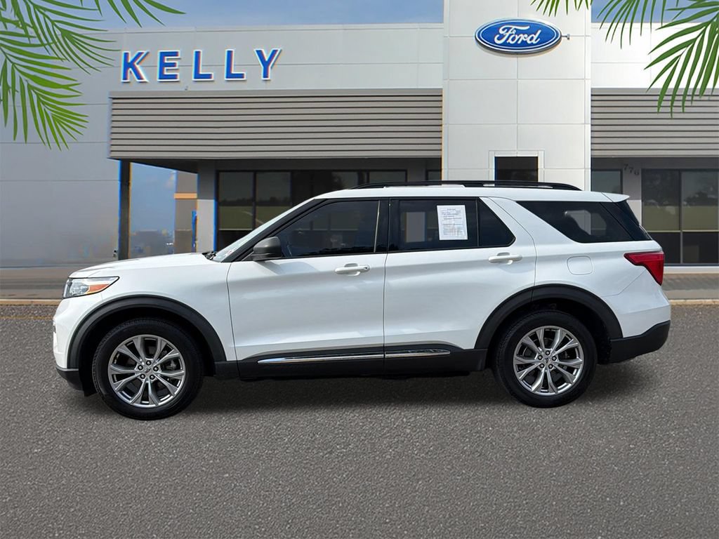 Used 2021 Ford Explorer XLT w/ Equipment Group 202A AWD/4WD image 2