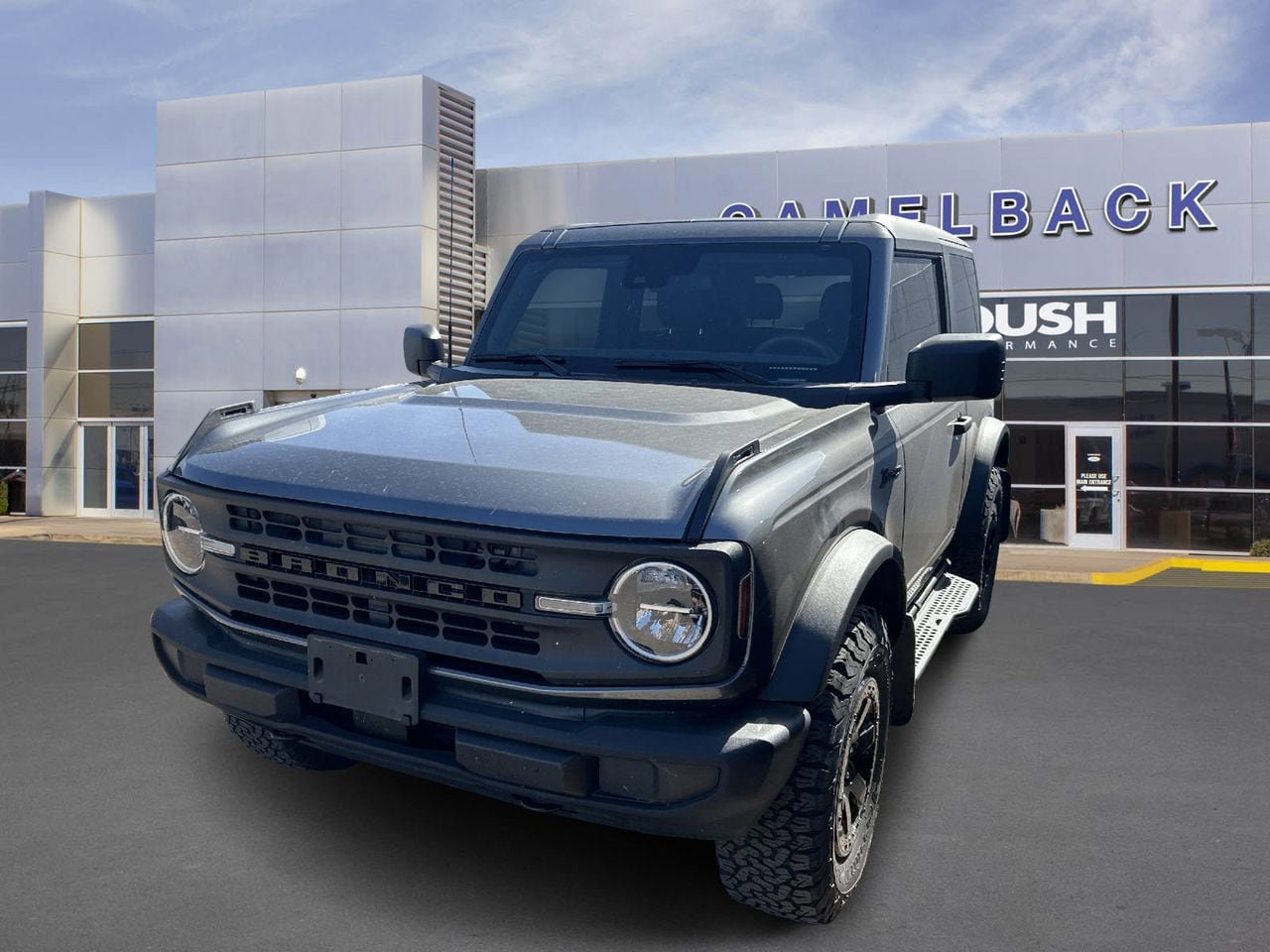 Used 2022 Ford Bronco 2-Door AWD/4WD image 2
