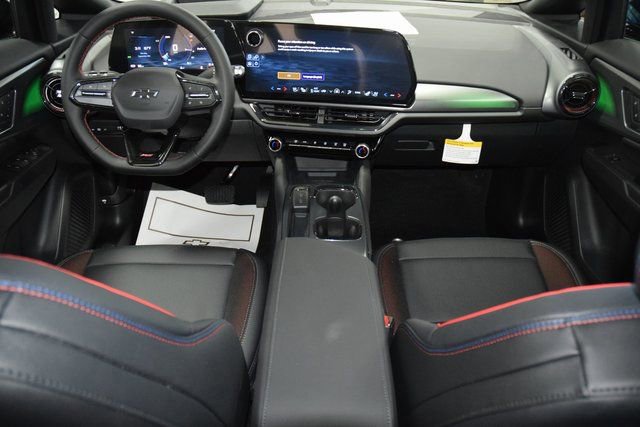 New 2025 Chevrolet Equinox EV RS w/ Convenience Package II image 30
